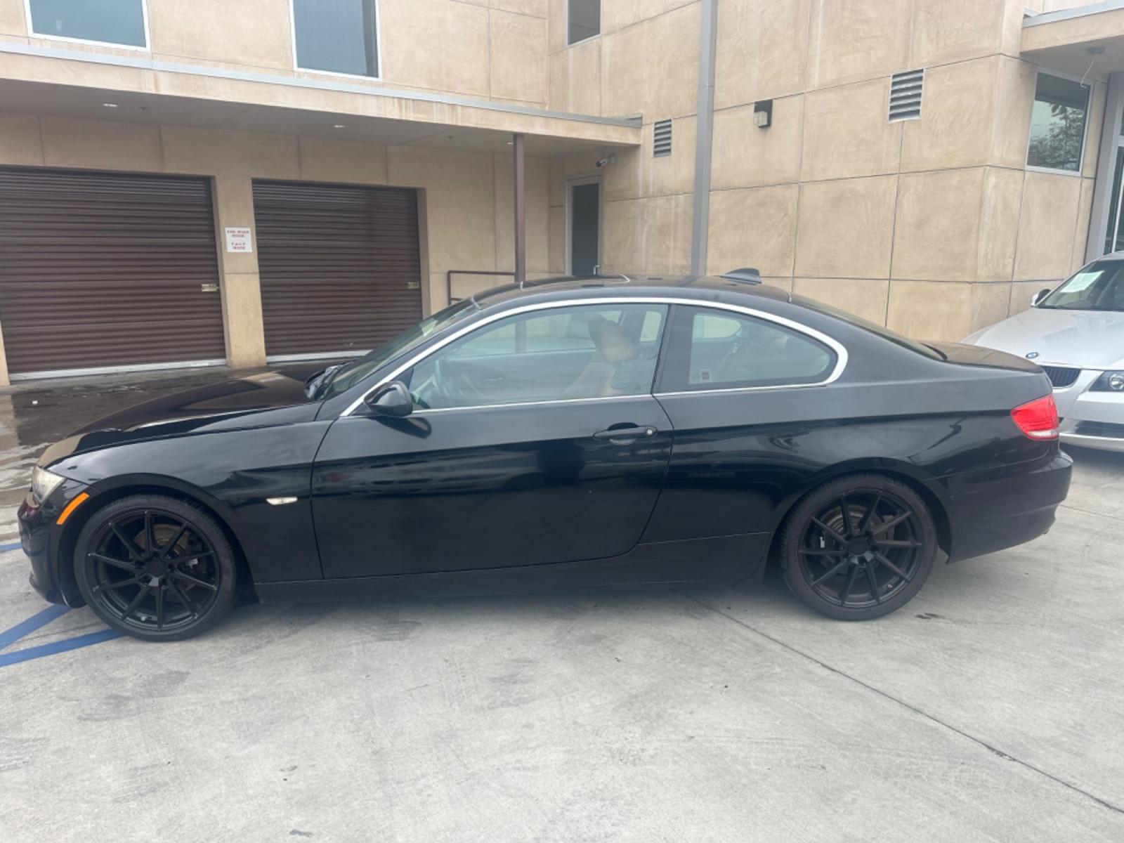 2007 Black /South African Safari BMW 3-Series Leather (WBAWV135X7P) with an Inline 6 engine, Maual transmission, located at 30 S. Berkeley Avenue, Pasadena, CA, 91107, (626) 248-7567, 34.145447, -118.109398 - Photo #1